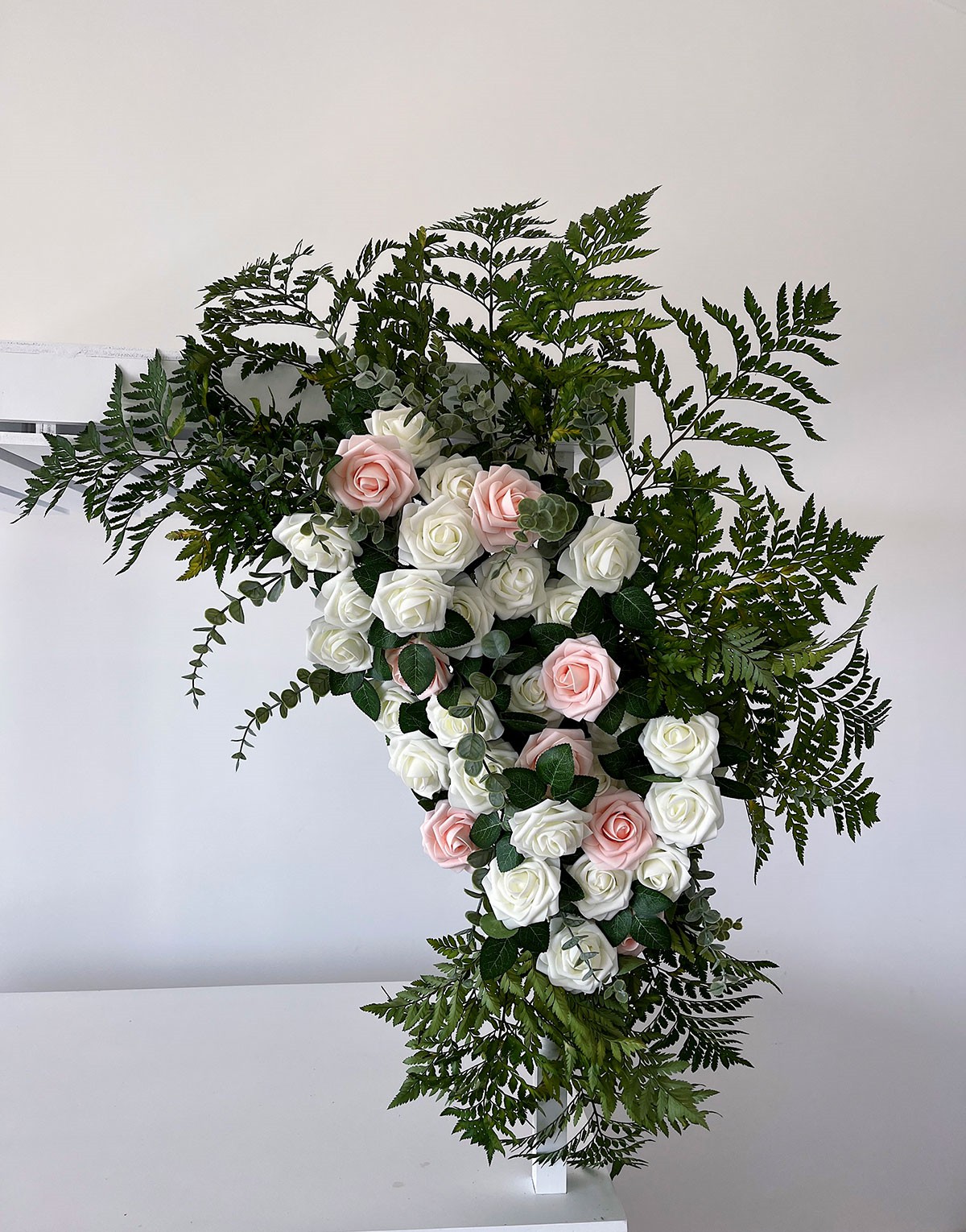 floral-cart-corner