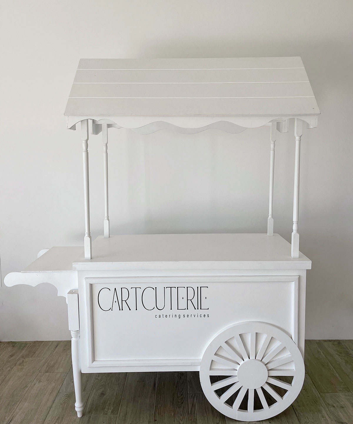 classic top for Cartcuterie party cart rental